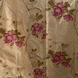Vintage Kravet Couture Floral Silk fabric 
1 1/3 yards